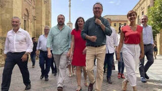 El PSOE recurre a líderes regionales para frenar los pésimos augurios del 19J
