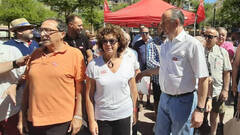 La campaña ‘barrio a barrio’ del PSOE sirve de barómetro de precandidatos
