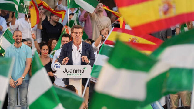 Alberto Núñez Feijóo en un mitin de la campaña en Andalucía