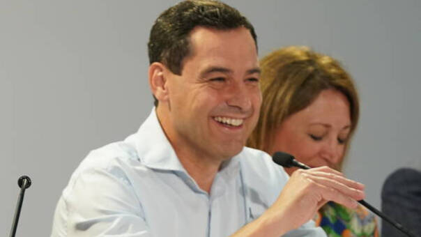 El presidente en funciones de la Junta de Andalucía y del PP-A, Juanma Moreno.