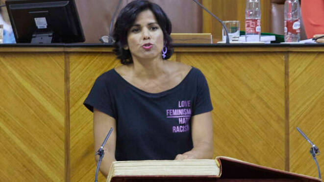 La portavoz de Adelante Andalucía, Teresa Rodríguez, en la toma de posesión de su cargo como diputada.