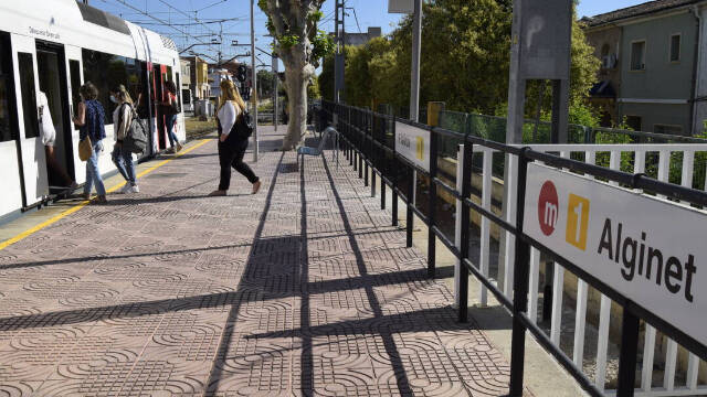 Ferrocarrils de la Generalitat inicia las obras de renovación de vía en las Líneas 1, 2 y 3 de Metrovalencia