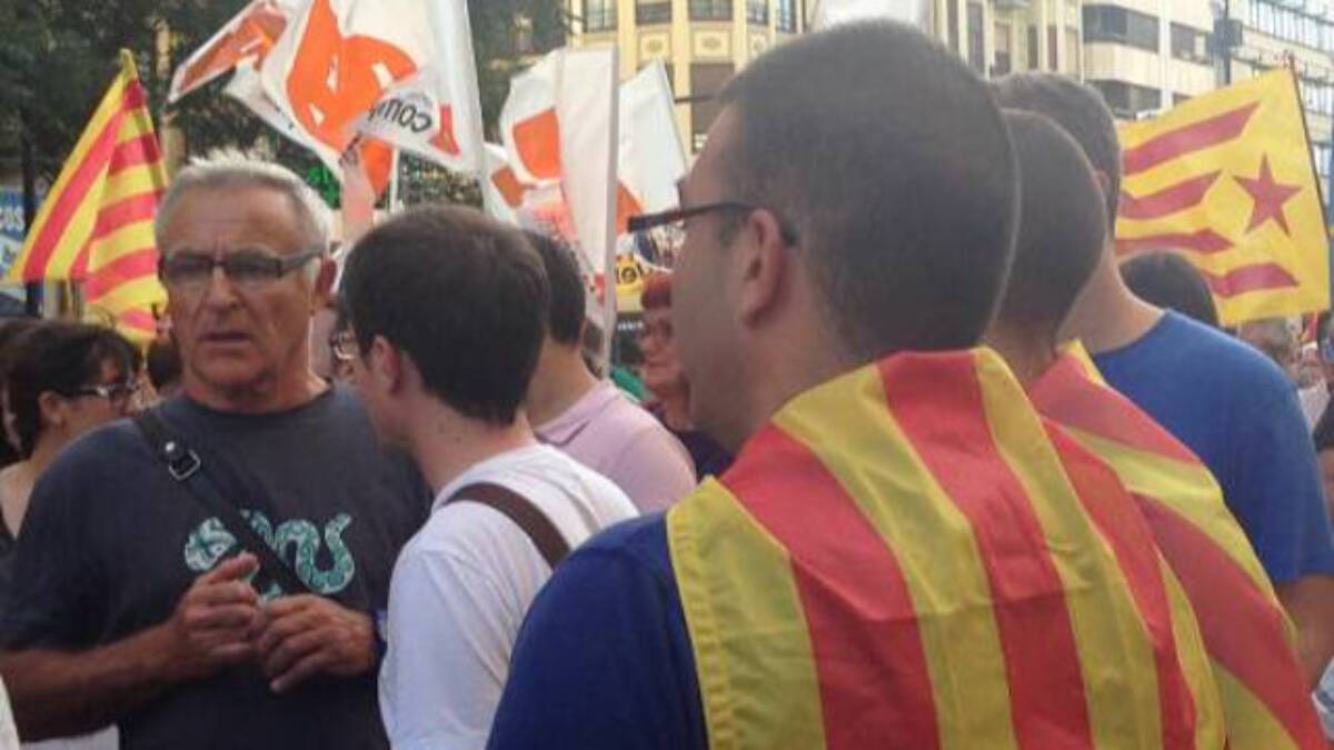 Joan Ribó en una manifestación catalanista.
