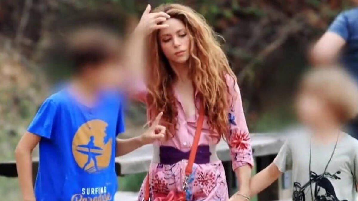 Shakira, visiblemente afectada tras las fotos de Piqué con su joven novia.