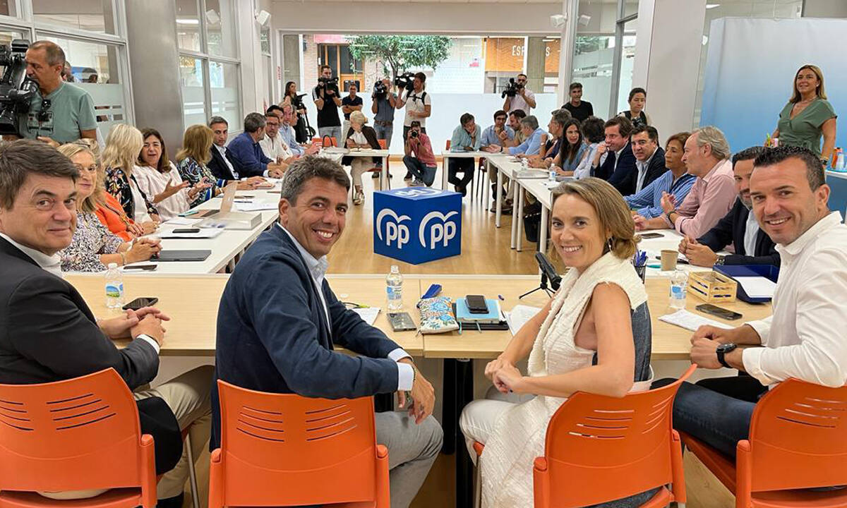 Carlos Mazón en la reunión del comité de dirección del GPP celebrada en Valencia