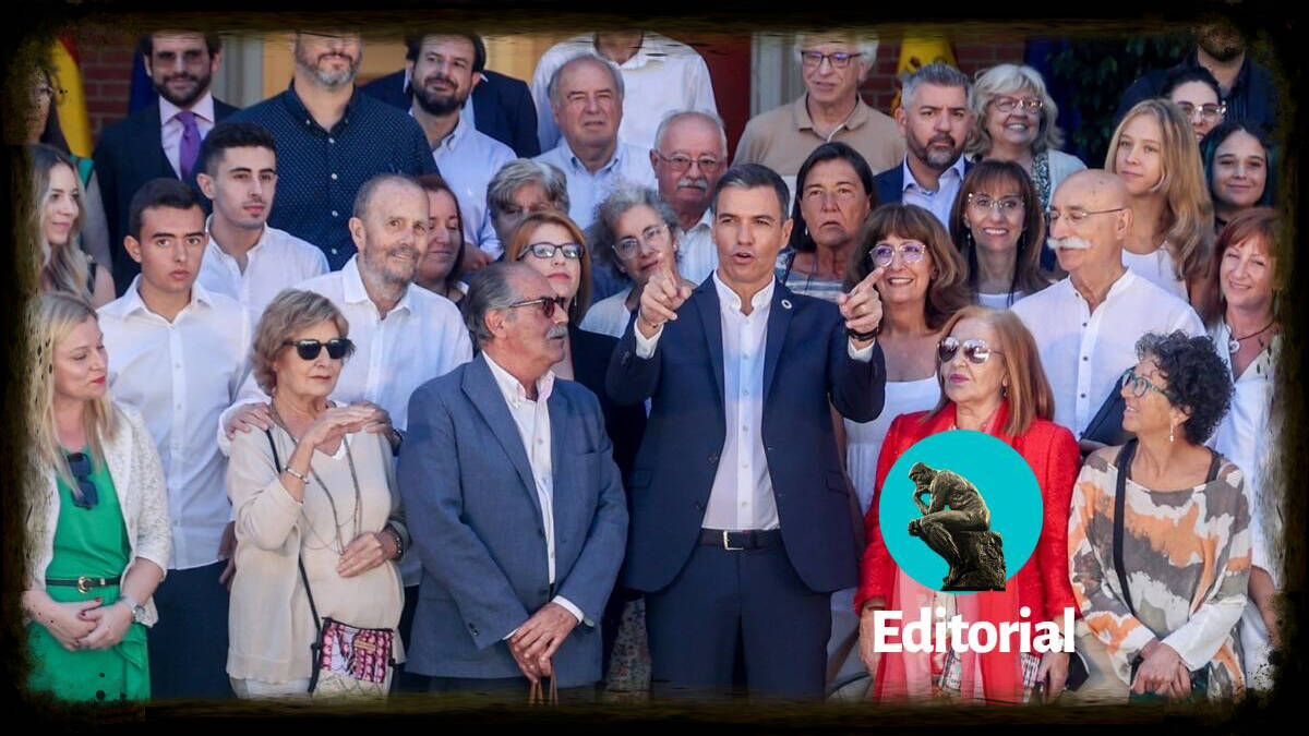 Pedro Sánchez, con los "ciudadanos" seleccionados por Moncloa