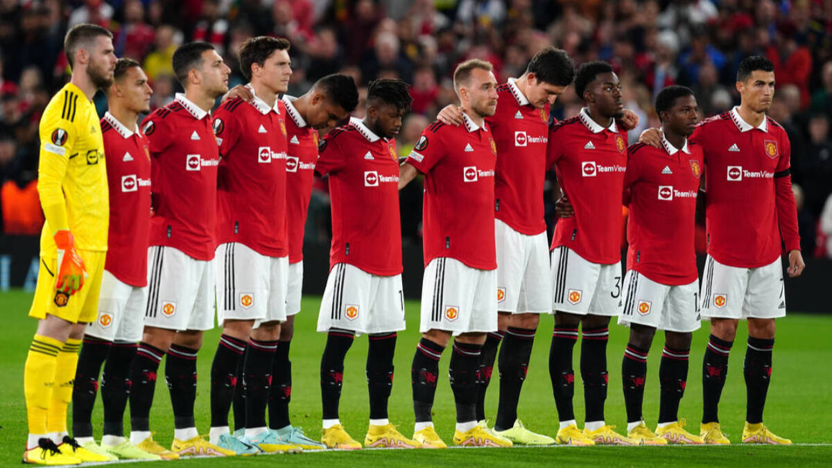 Antes de la victoria de la Real frente al Manchester United se guardó un minuto de silencio en Old Trafford. 