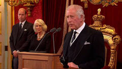 Carlos III es proclamado rey de Inglaterra asumiendo el legado de Isabel II
