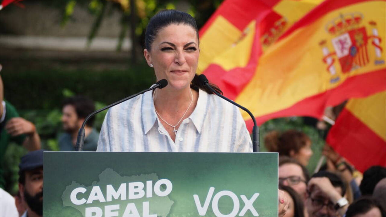 La exdiputada de Vox, Macarena Olona.