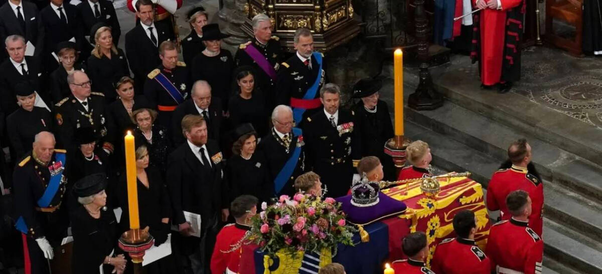 Los Reyes de España en el funeral de Isabel II