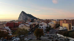 La Línea sufre las consecuencias de tener de vecino a Gibraltar