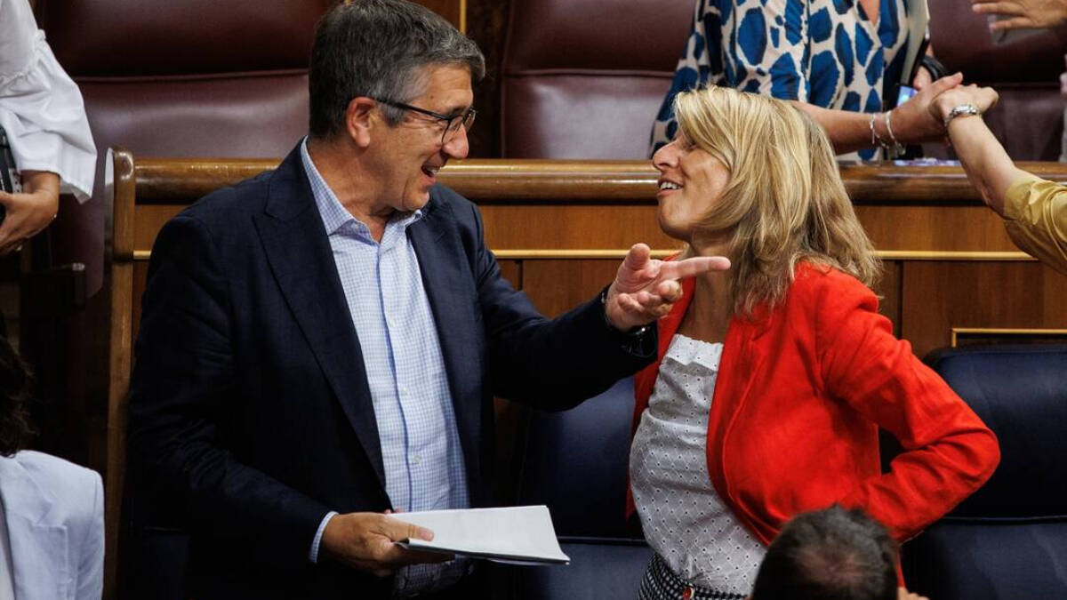 El portavoz del PSOE en el Congreso de los Diputados, Patxi López y la vicepresidenta segunda, Yolanda Díaz