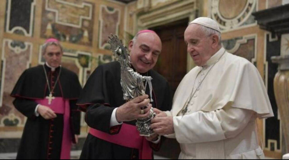 Enrique Benavent con el Papa Francisco
