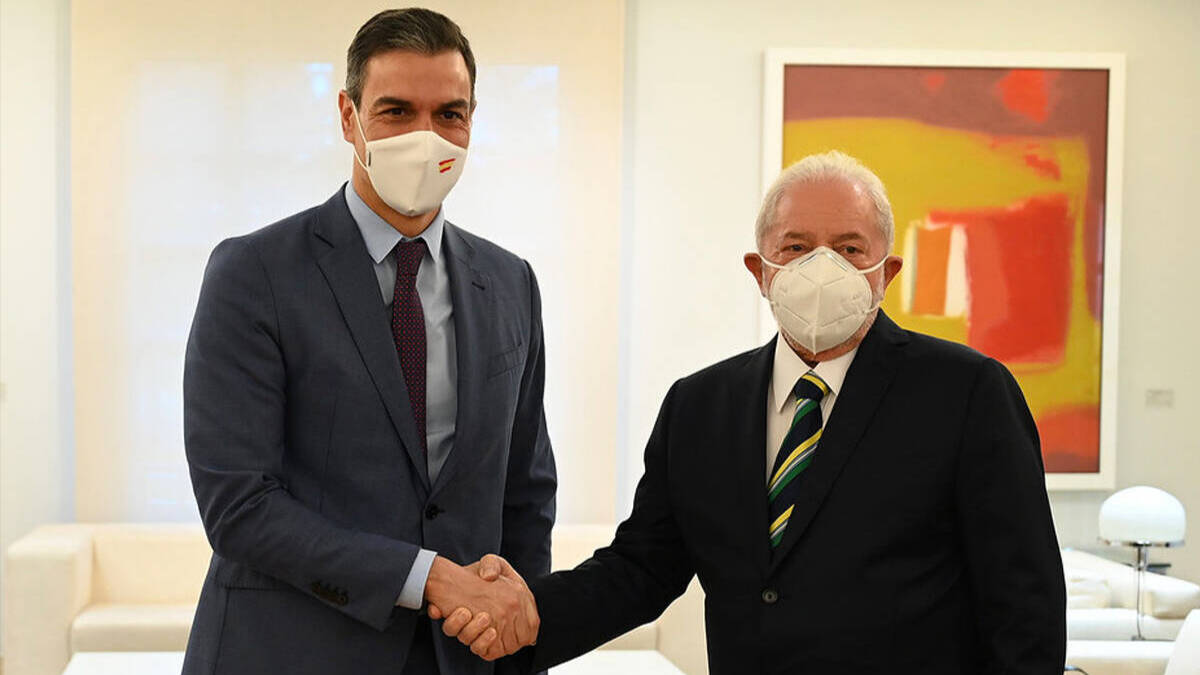 Pedro Sánchez recibe a Lula da Silva en Moncloa