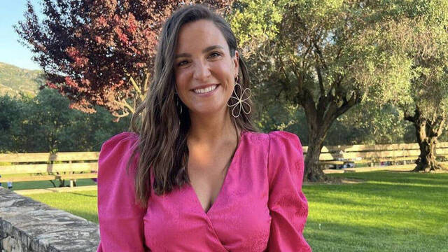 Marta Pombo, sin complejos, presume de barriga posparto en redes sociales