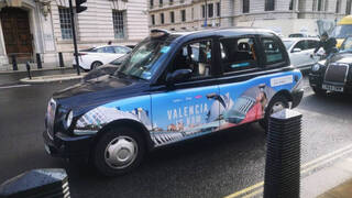 “Valencia is now”: la ciudad se promociona en los taxis de Londres