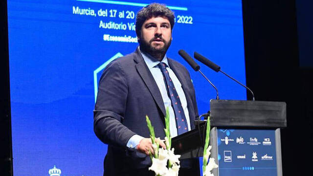 El ‘CIS murciano’ confirma el crecimiento de López Miras, que suma más que toda la izquierda
