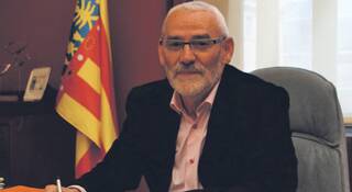 El alcalde de Alboraya opta por pactar con los ‘okupas’