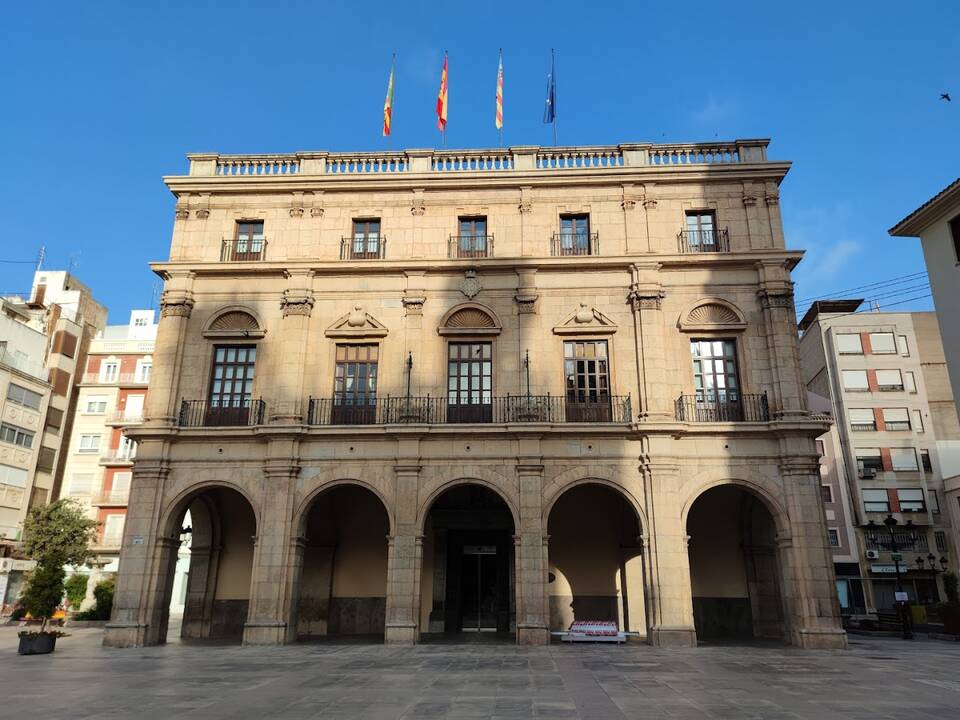 El Ayuntamiento de Castellón decreta tres días de luto.