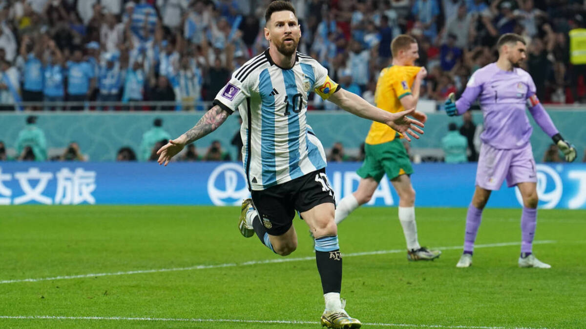 Leo Messi celebra su gol frente a Australia.