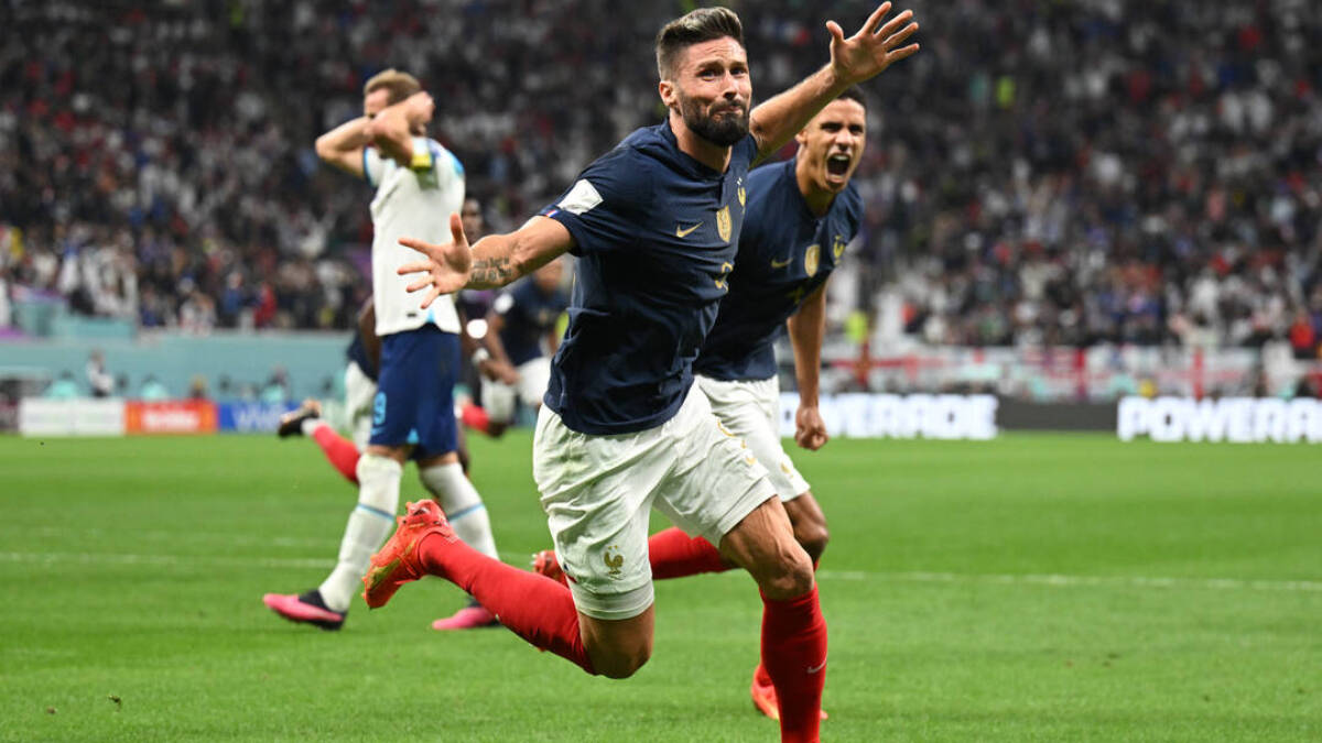 Giroud celebra el gol que mete a Francia en semifinales del Mundial.