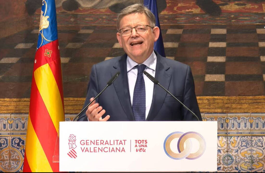 Ximo Puig en el acto de clausura de la Cumbre valenciana-balear.