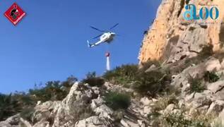 Controlan el incendio de la cueva del Montgó en Xàbia