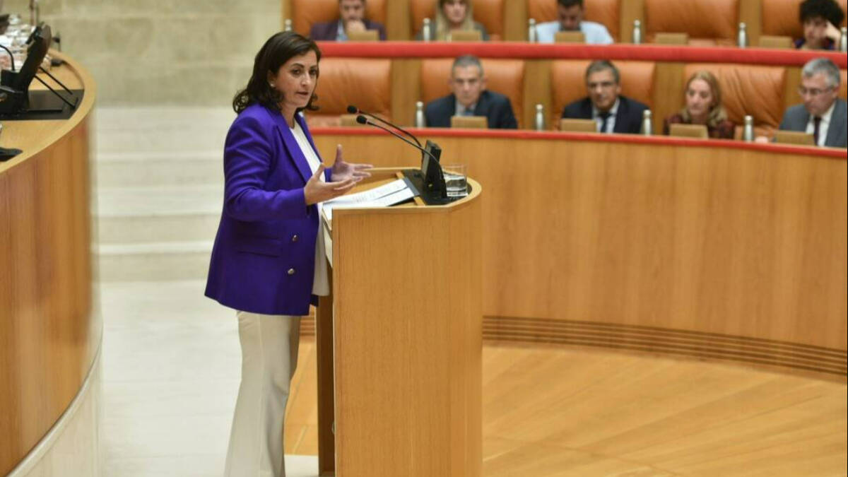 La presidenta del Gobierno riojano, Concha Andreu, interviene en el Parlamento riojano.