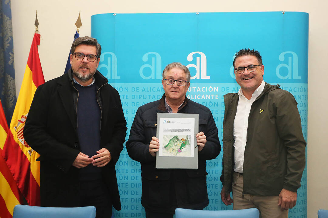 Entrega 'Plan Director Xorret de Catí. Costa Blanca Interior' a el Ayuntamiento de Castalla - DIPUTACIÓN DE ALICANTE