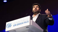 López Miras remodela el gobierno de Murcia con perfiles más políticos para encarar la recta final