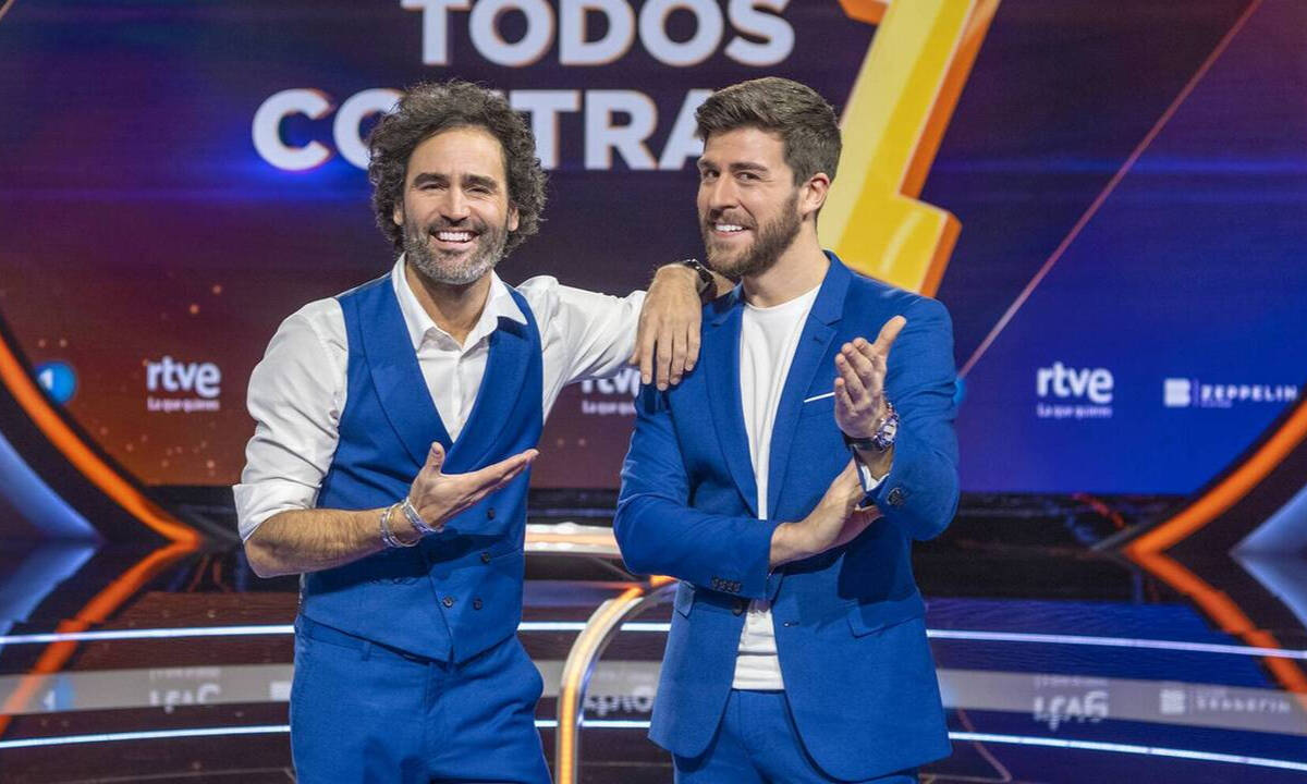 Raúl Gómez y Rodrigo Vázquez, presentadores de "Todos contra 1".