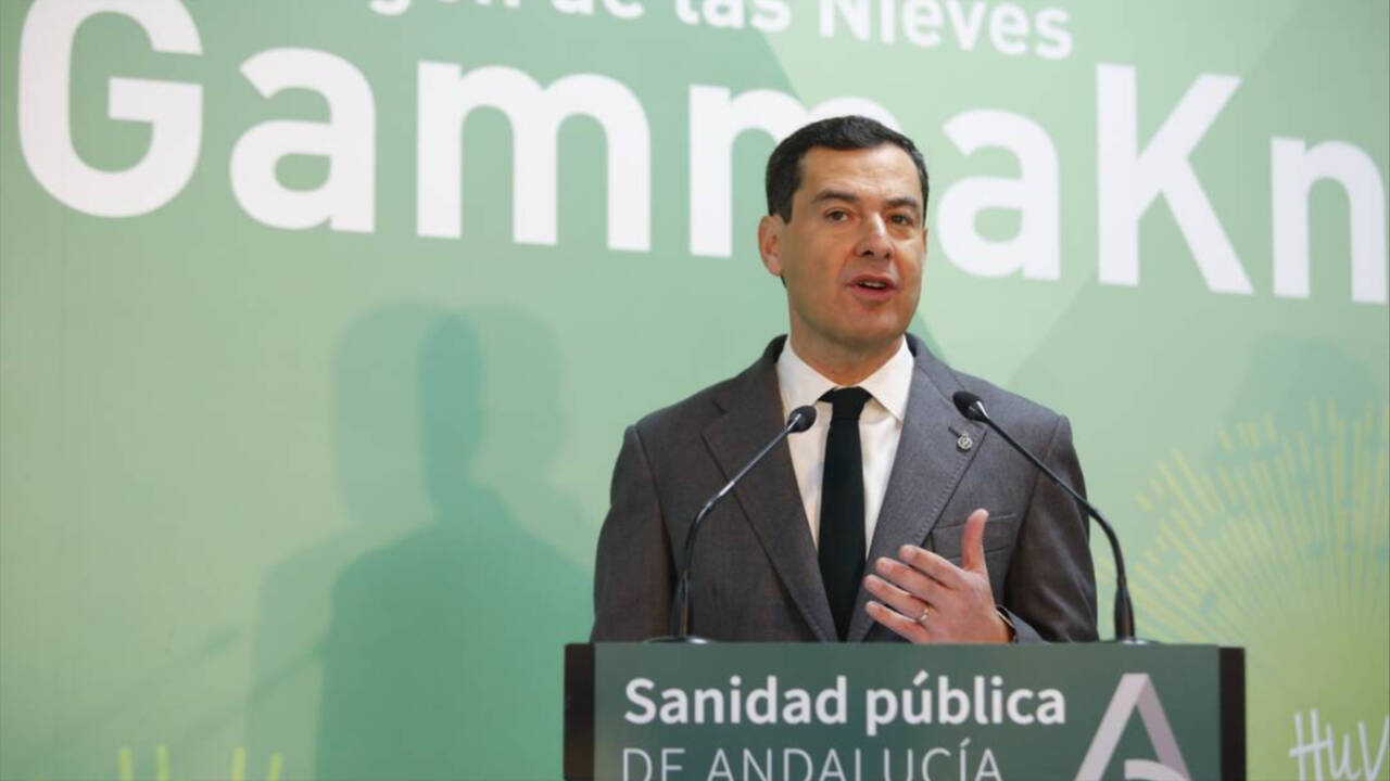 El presidente de la Junta de Andalucía, Juanma Moreno, en Granada.