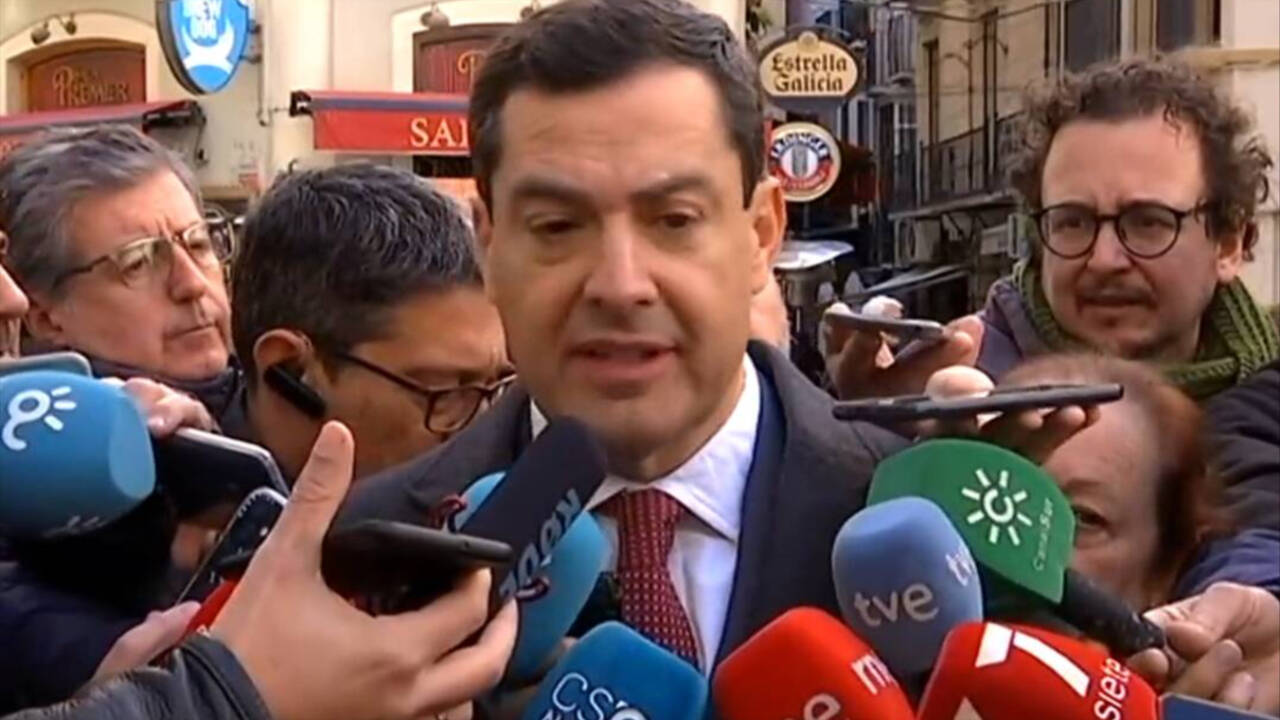 El presidente andaluz, Juanma Moreno, ha atendido este jueves a los medios de comunicación.