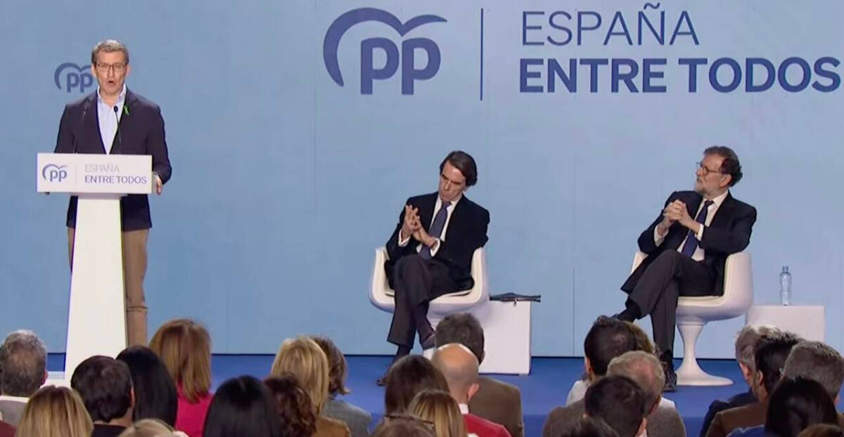 Feijóo presenta a Aznar y Rajoy en la 26 Intermunicipal de Valencia