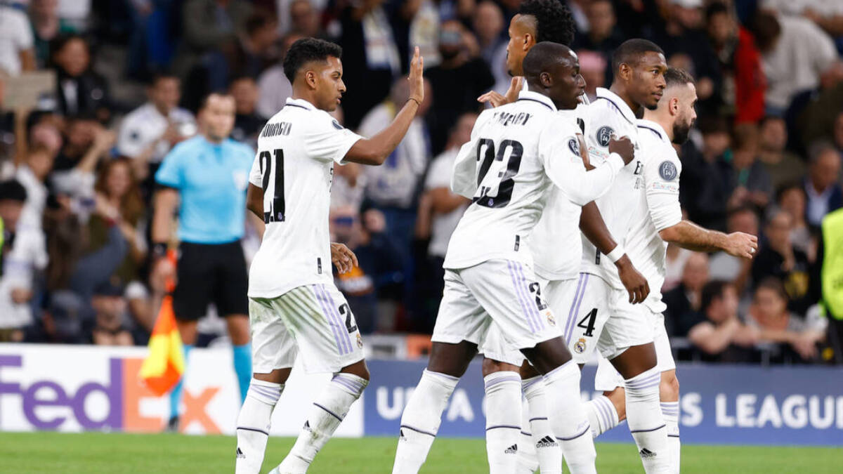 Los jugadores del Real Madrid celebran un gol en la Champions League.
