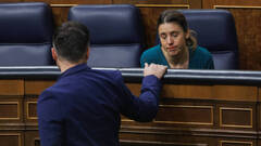 Montero, desesperada, pide al PSOE volver 