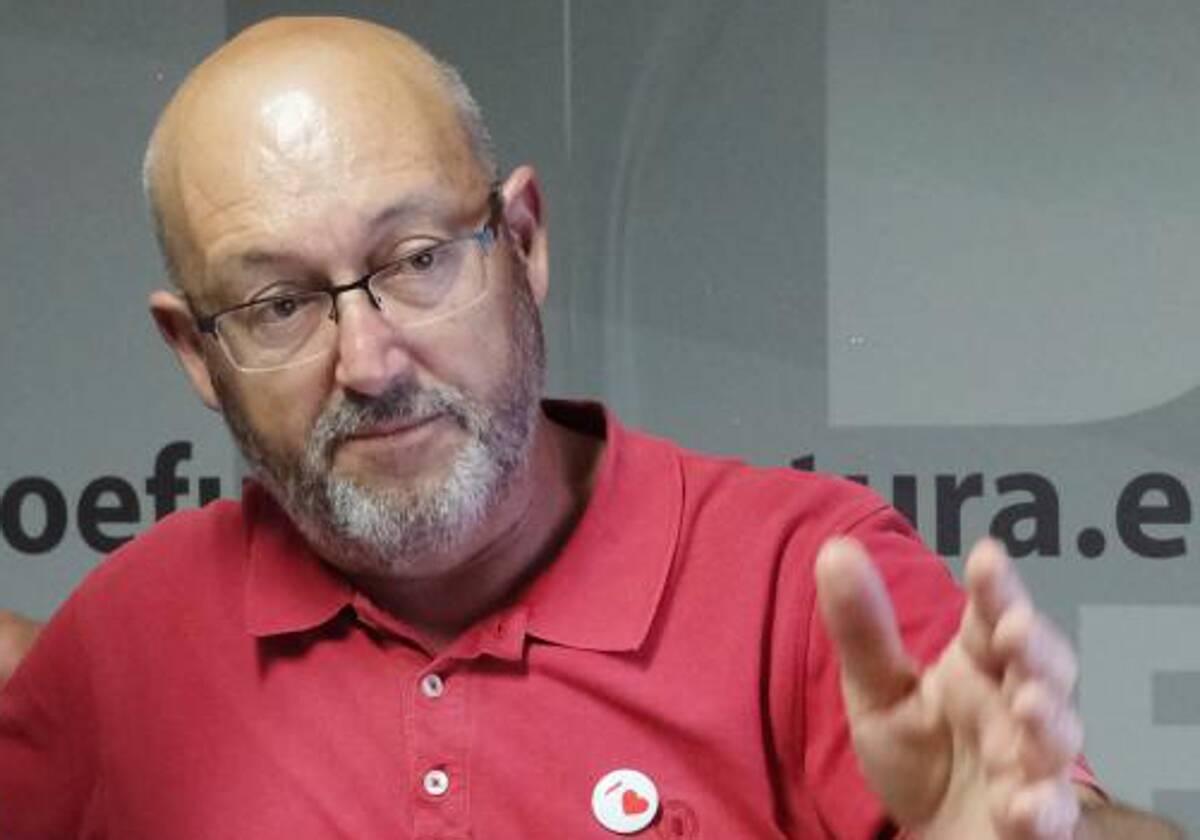 El exdiputado del PSOE, Juan Bernardo Fuentes.