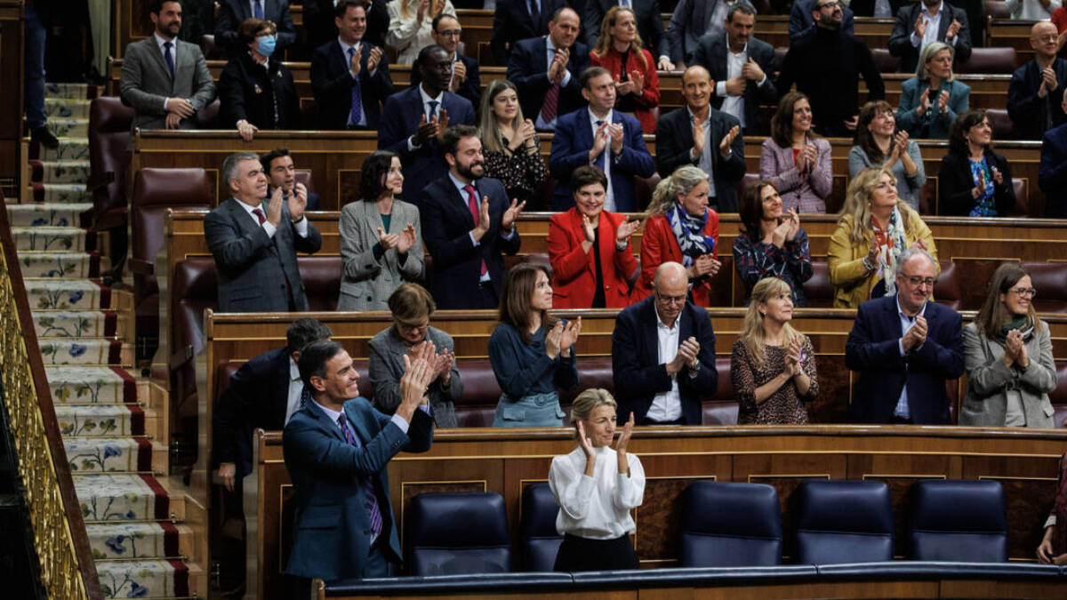 La bancada socialista durante un Pleno en el Congreso de los Diputados