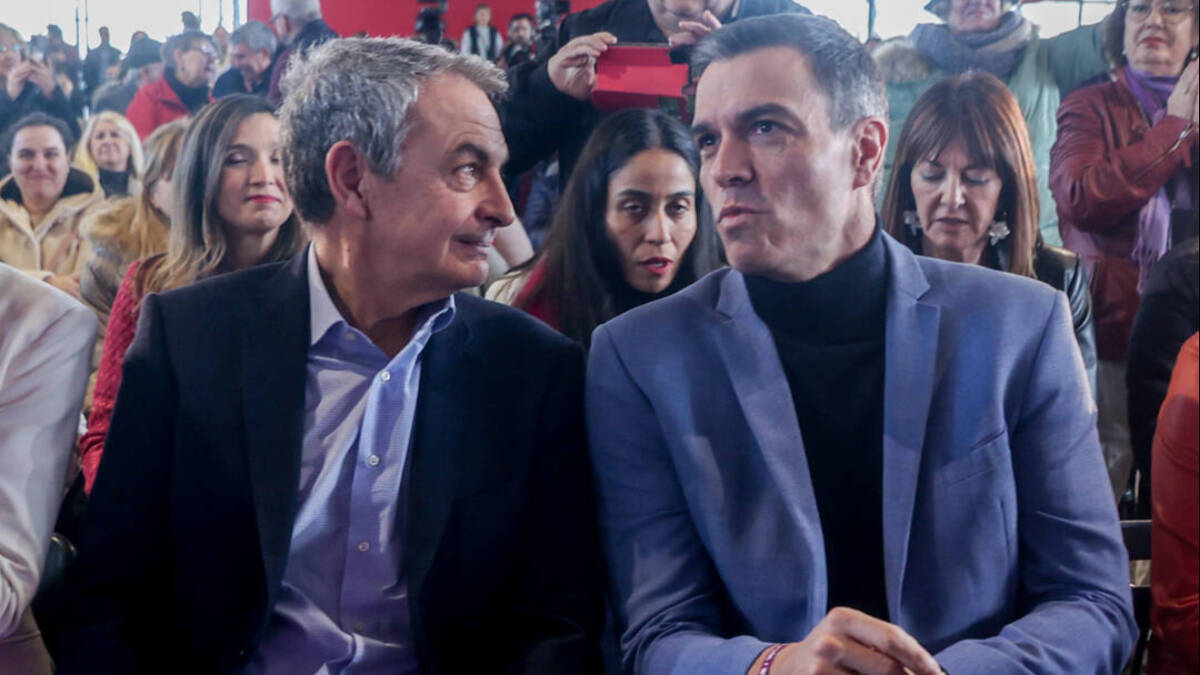 José Luis Rodríguez Zapatero y Pedro Sánchez, en un acto el pasado viernes. 