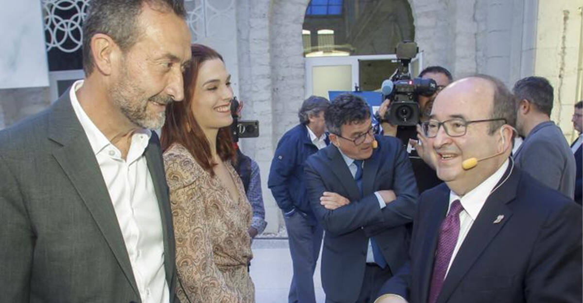 Miquel Iceta con el alcalde de Elche, Carlos González