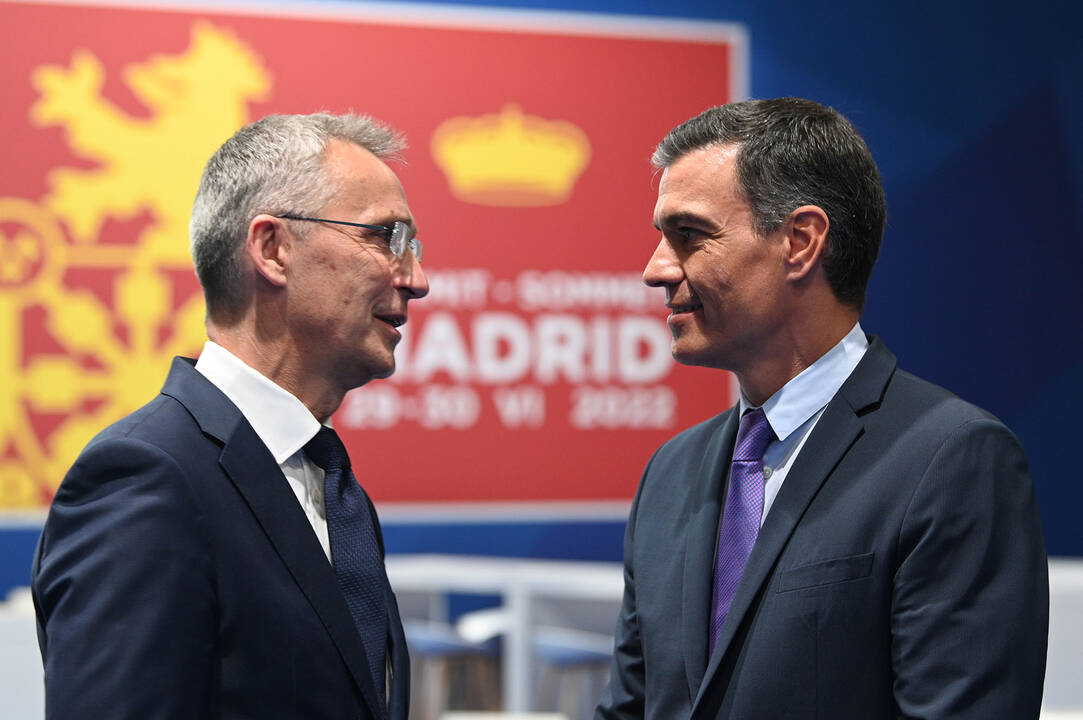 El jefe de la OTAN y Sánchez, en la cumbre de Madrid.