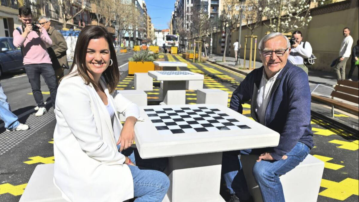 La vicealcaldesa de València y edil de Desarrollo y Renovación Urbana, Sandra Gómez, y el alcalde de la ciudad, Joan Ribó.