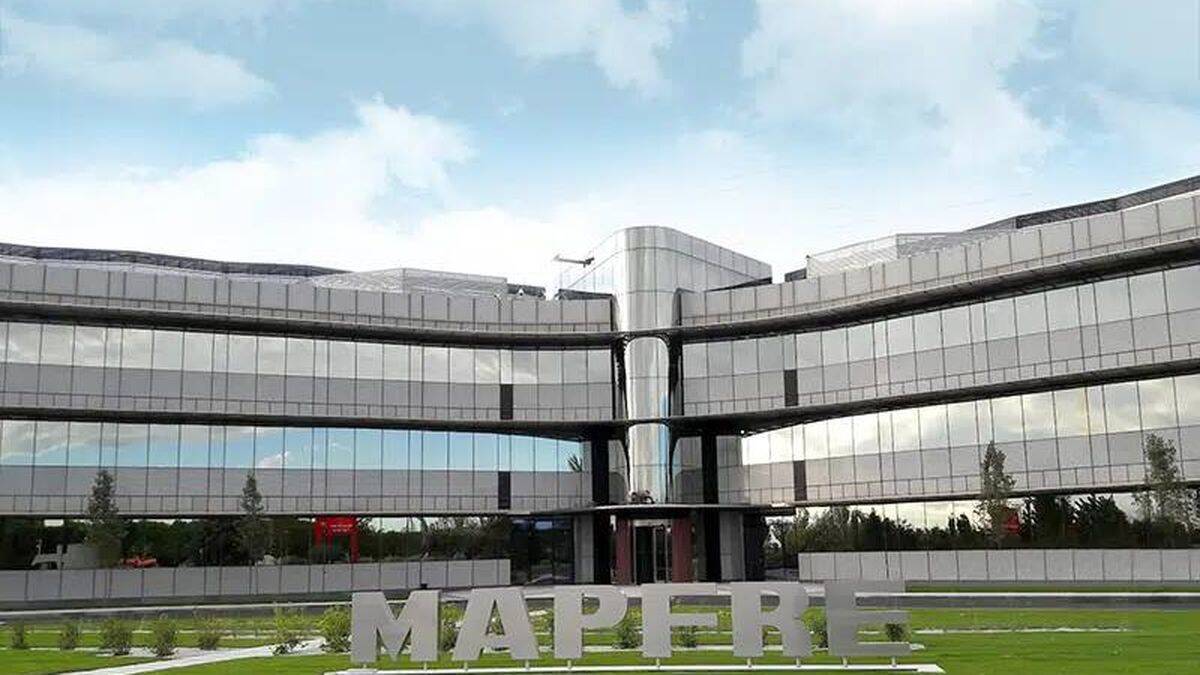 Mapfre orfece a sus clientes ayuda gratuita para la declaración de la renta 