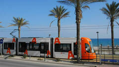 Primera nit amb tramvia a Alacant en 2023