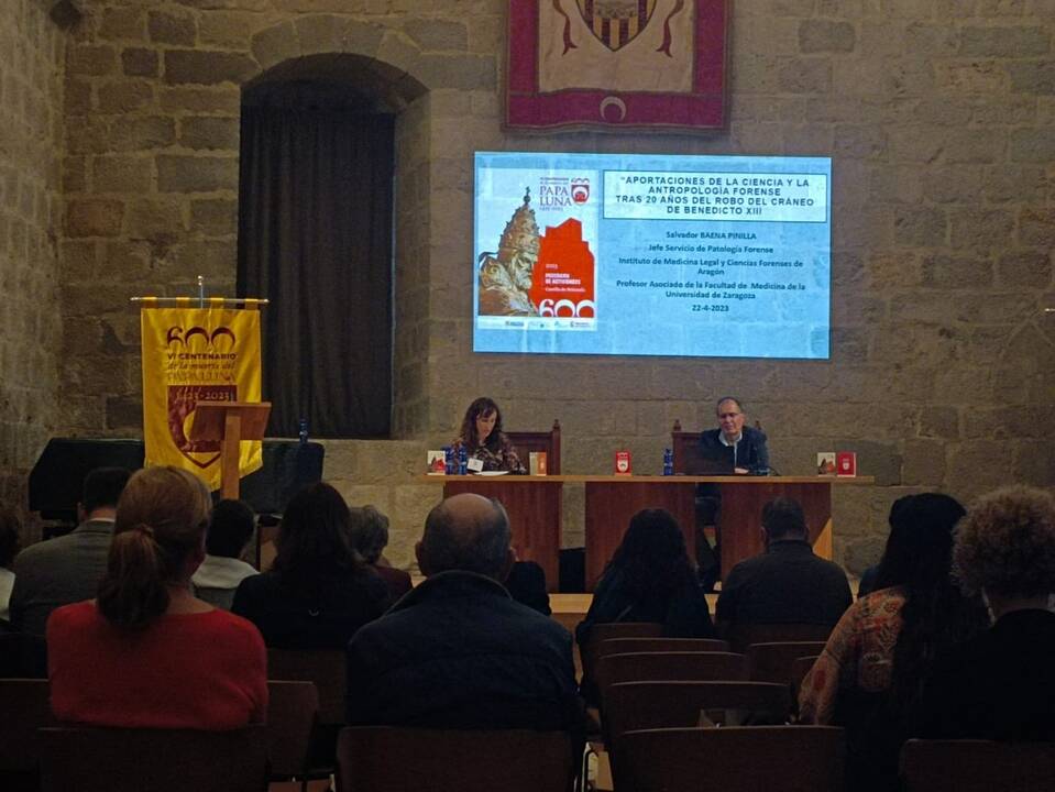 Jornadas académicas conmemorativas del VI centenario de la muerte del Papa Luna - DIPUTACIÓN