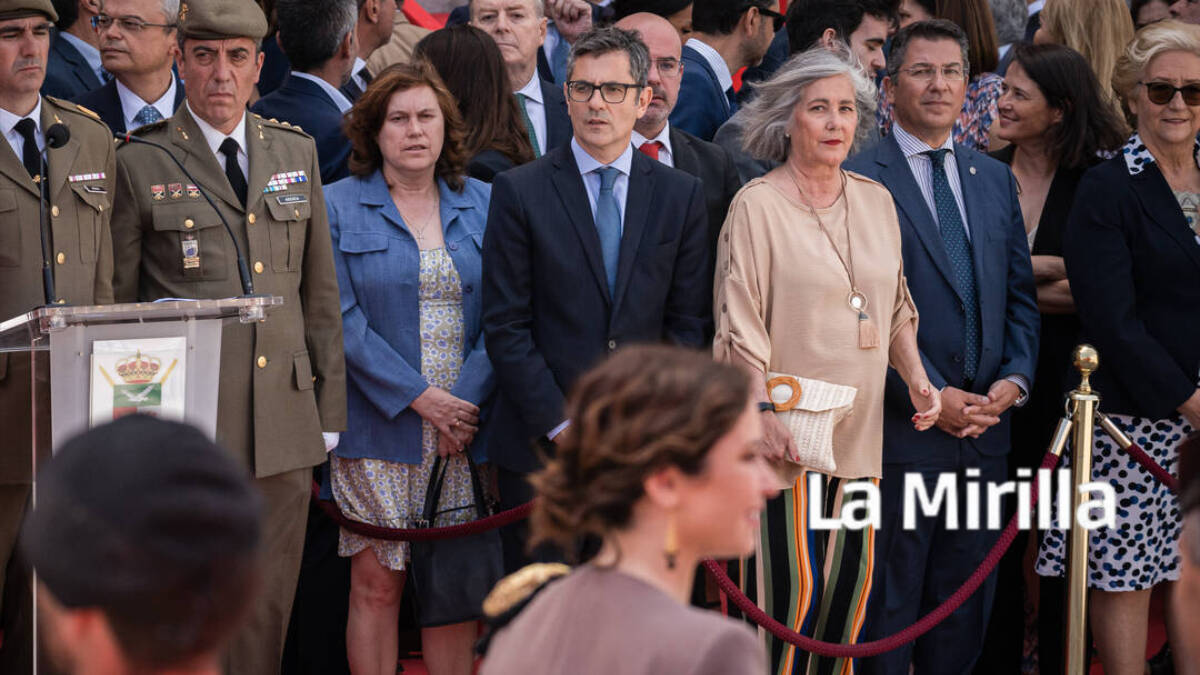 El ministro de la Presidencia, Félix Bolaños, durante el acto cívico militar con motivo del Día de la Comunidad de Madrid.