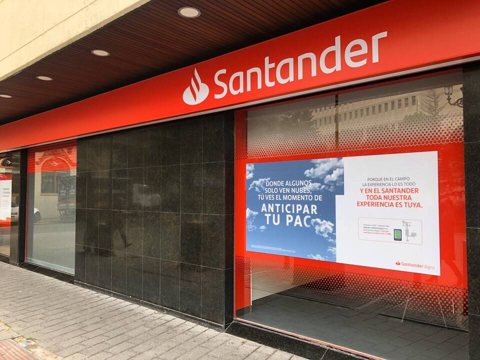 Banco Santander celebra el séptimo aniversario de la entrega del premio a la mejor pyme del año.