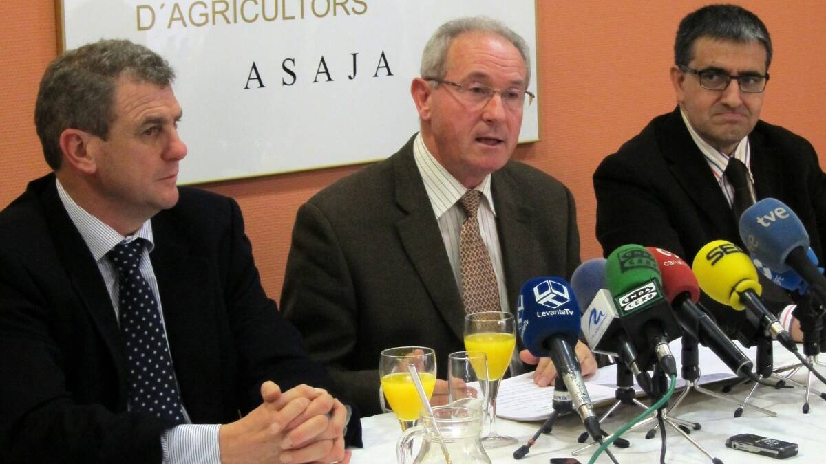 Cristobal Aguado, presidente de AVA-Asaja en un rueda de prensa (ARCHIVO) - EUROPA PRESS