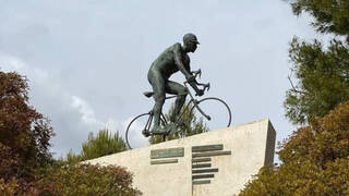 Roben l'històric monument al ciclista de Xorret del Catí, a Alacant