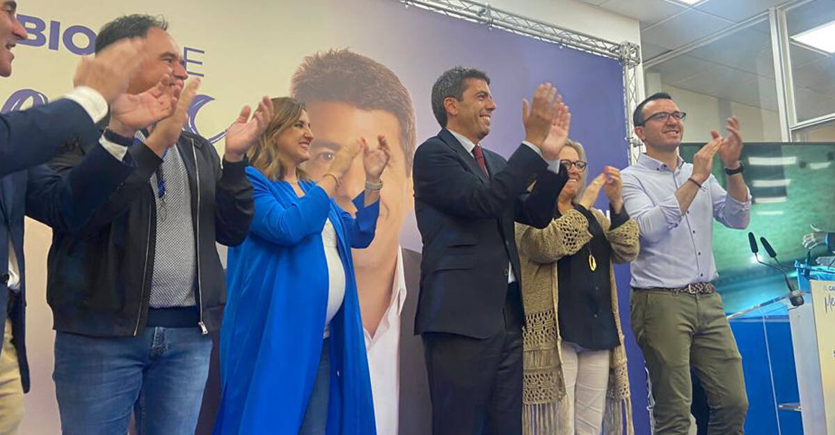 Carlos Mazón y María José Catalá celebran el triunfo del PP